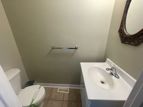 275 Blake ST #25, Barrie, ON L4M 1K7