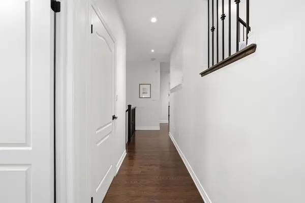 4268 Ryan LN, Burlington, ON L7M 0M3