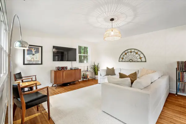 6295 Guelph Line, Burlington, ON L7P 0A6