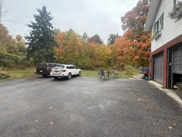 4868 Battersea RD, Frontenac, ON K0H 2H0