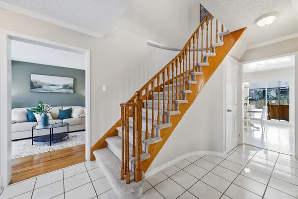 705 Carlisle ST, Cobourg, ON K9A 5E4