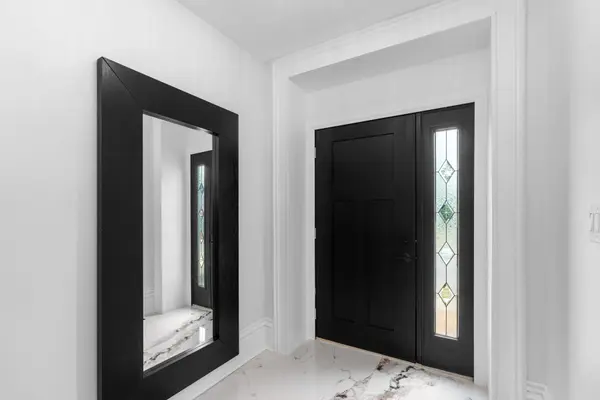 55 Bridge ST W, Greater Napanee, ON K7R 2C4