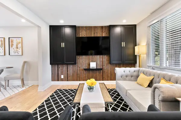 94 States AVE, Amherstburg, ON N9V 3M3