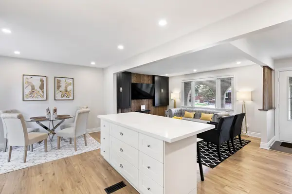 94 States AVE, Amherstburg, ON N9V 3M3