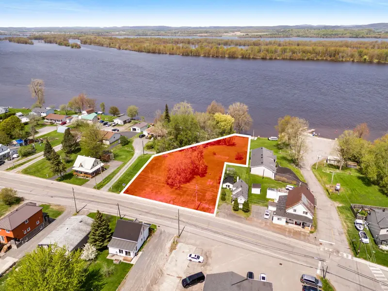 3211 Main ST, Alfred And Plantagenet, ON K0A 3K0