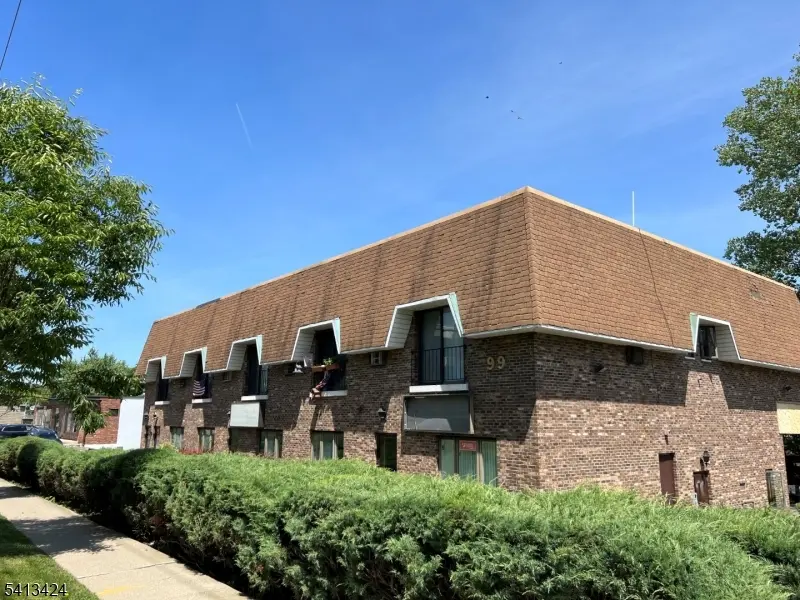 99 Kinderkamack Rd, Emerson Boro, NJ 07630