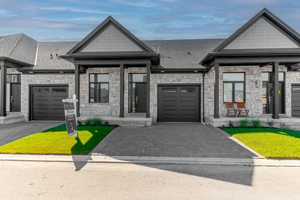 62 Compass TRL #2, Central Elgin, ON N5L 0B4