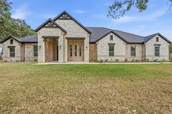 300 Seacross Court, Combine, TX 75159