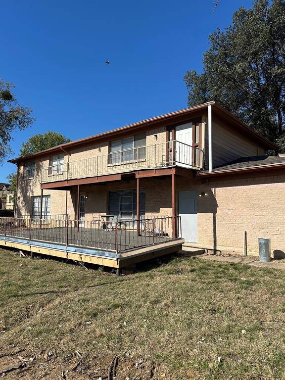 1905-A Hard Rock Road, Irving, TX 75061