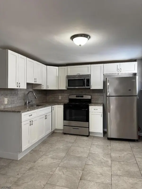 15 W Emerson Ave #1, Rahway City, NJ 07065