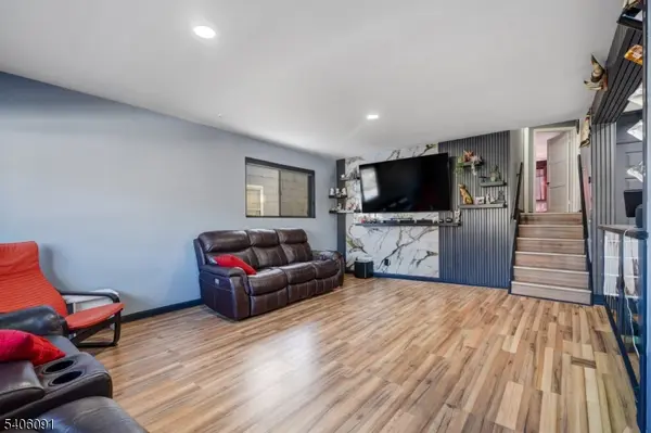 460 Grove St, Rahway City, NJ 07065