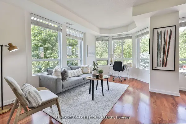 25 Soho ST #P302, Toronto C01, ON M5T 3L8