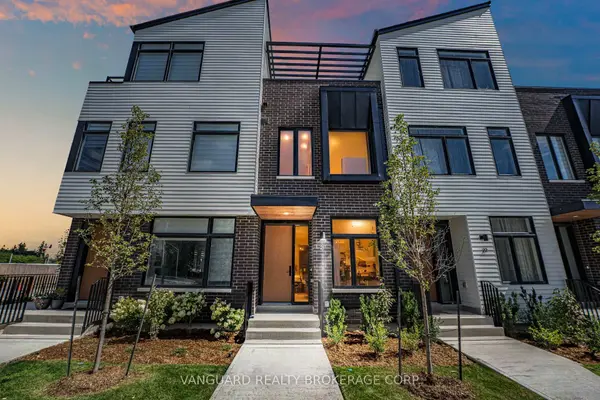 15 Lou Parsons WAY #21, Mississauga, ON L5H 0B2