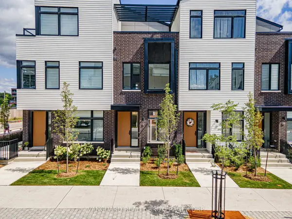 15 Lou Parsons WAY #21, Mississauga, ON L5H 0B2