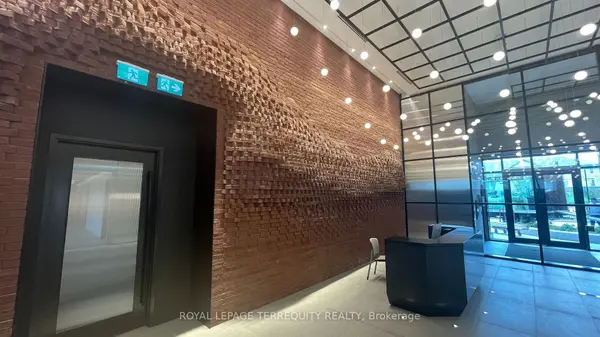 3200 William Coltson AVE #1202, Oakville, ON L6H 7W6