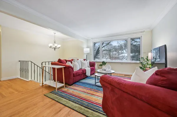 21 Oriole CRES, Guelph, ON N1G 1J5