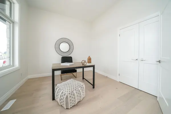 62 Compass TRL #2, Central Elgin, ON N5L 0B4