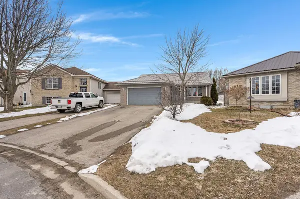 15 Erin CT, Aylmer, ON N5H 3G6