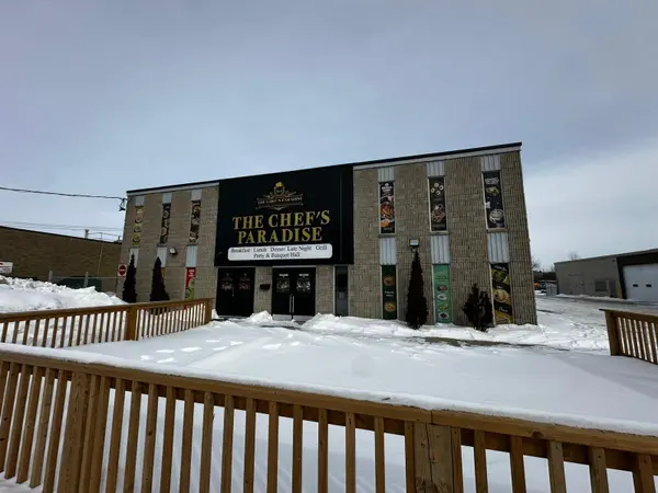 530 Clarke RD #1, London East, ON N5V 2C7