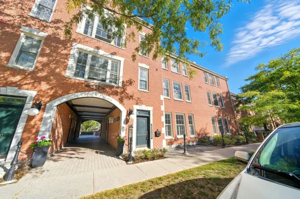 136 Hibernia ST #102, Cobourg, ON K9A 3J8