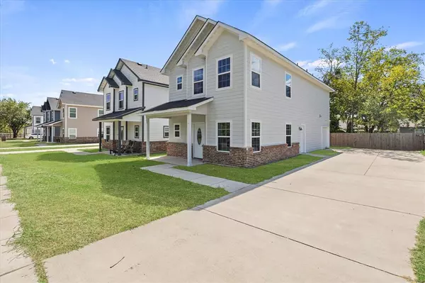 3045 Barling Street, Greenville, TX 75401