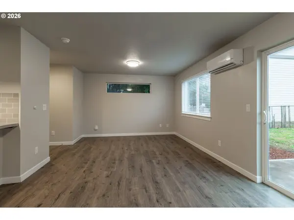 2917 FRUIT VALLEY RD, Vancouver, WA 98660