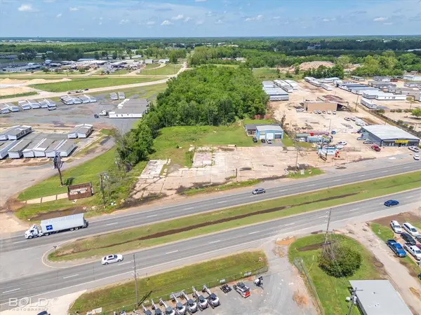 3625 E Texas Street, Bossier City, LA 71111