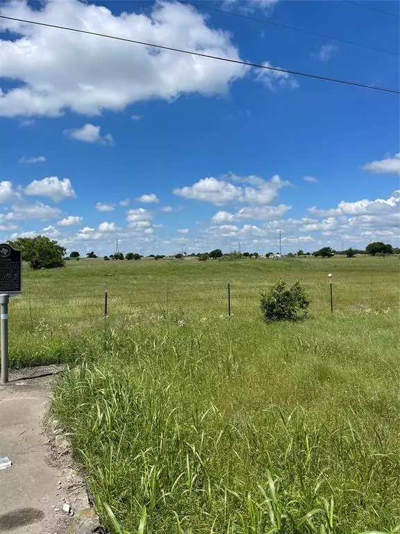 Cleburne, TX 76033,4063 Weatherford Highway