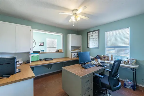 6407 S US HIGHWAY 377, Stephenville, TX 76401