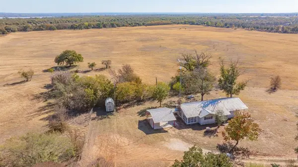 380 COUNTY ROAD 424 #80, Comanche, TX 76442