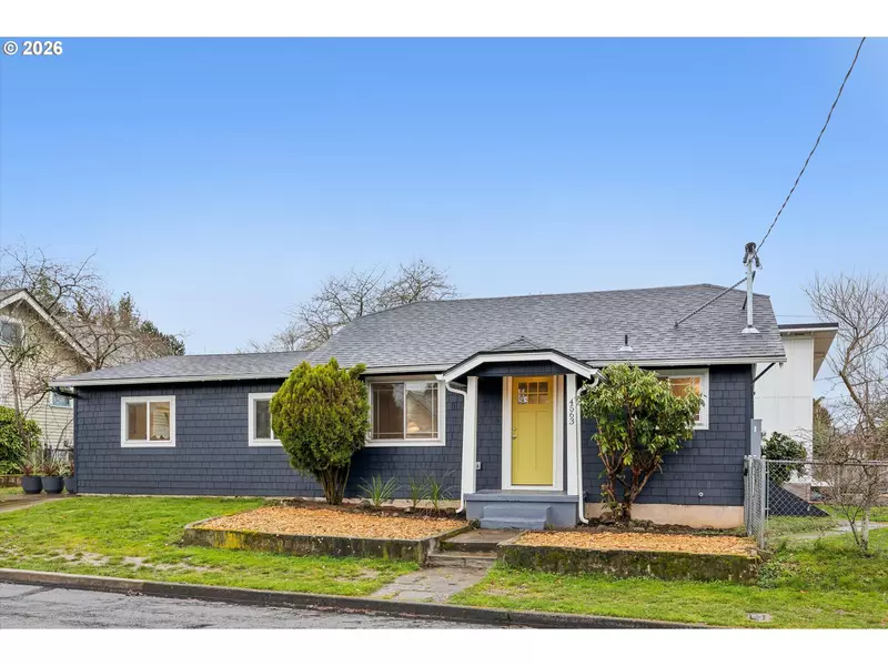 4563 NE 47th AVE #1, Portland, OR 97218