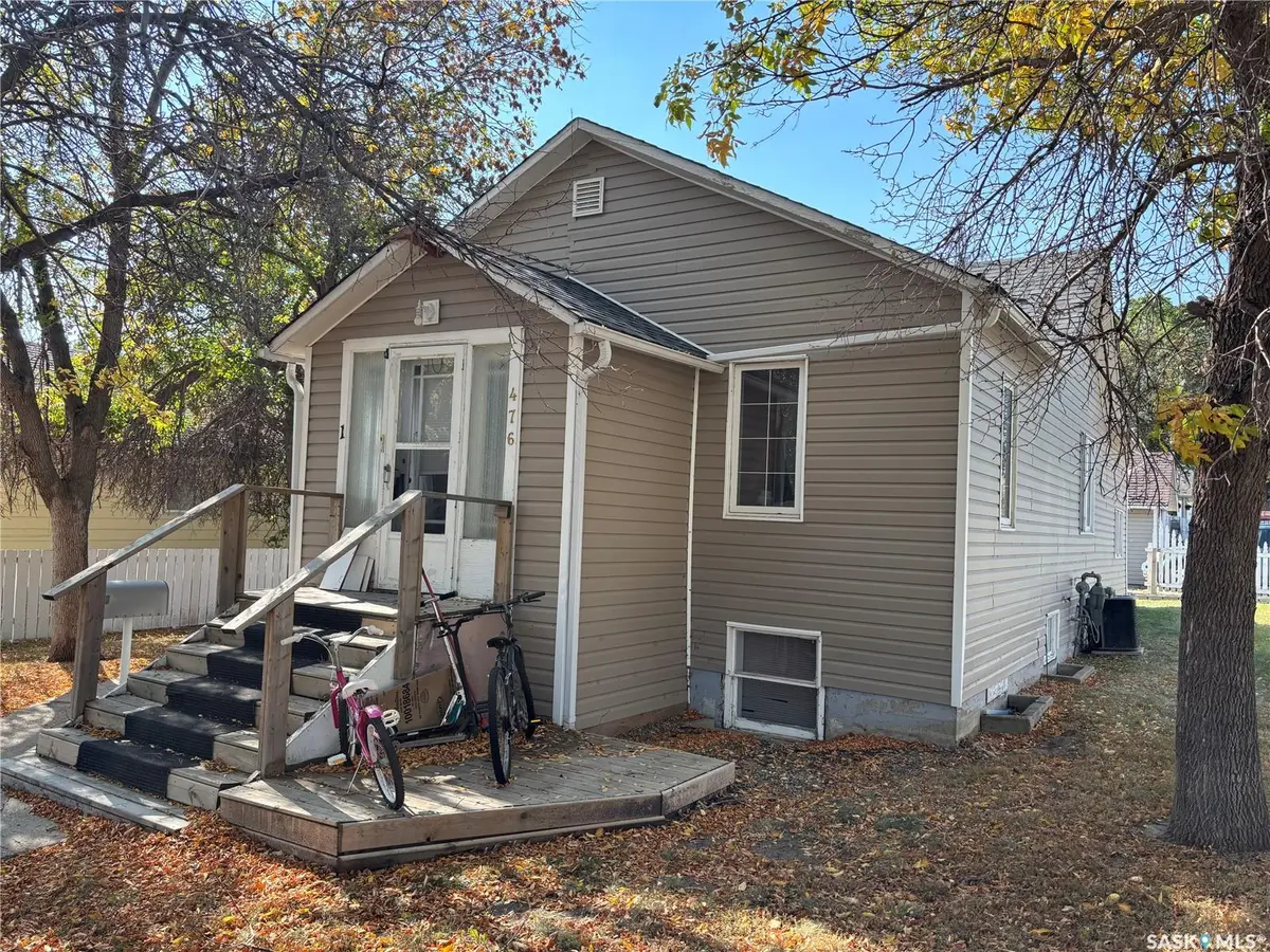 476 4th AVENUE NW, Swift Current, SK S9H 0V3