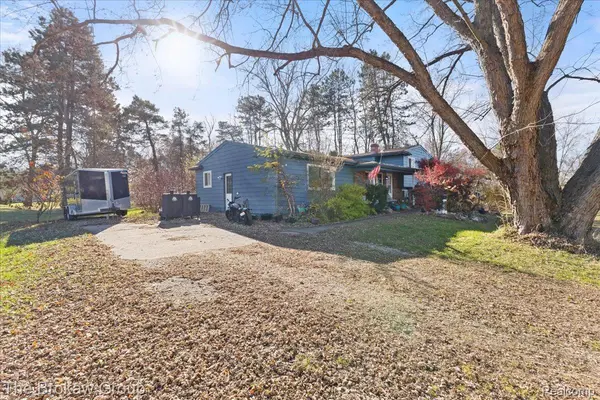 10490 Green RD, Atlas Township, MI 48438