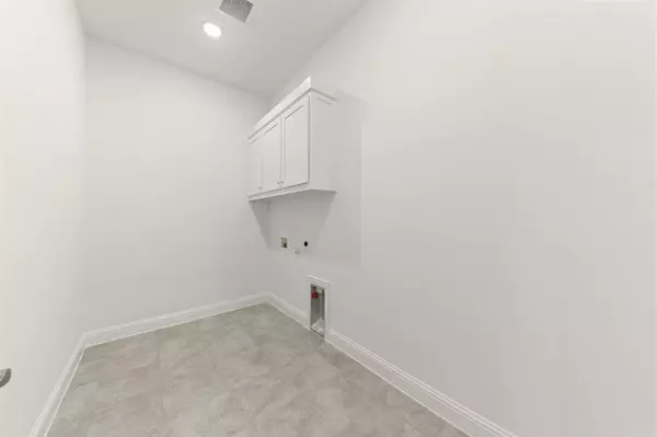 Mesquite, TX 75126,9320 Blooming Ivy Drive