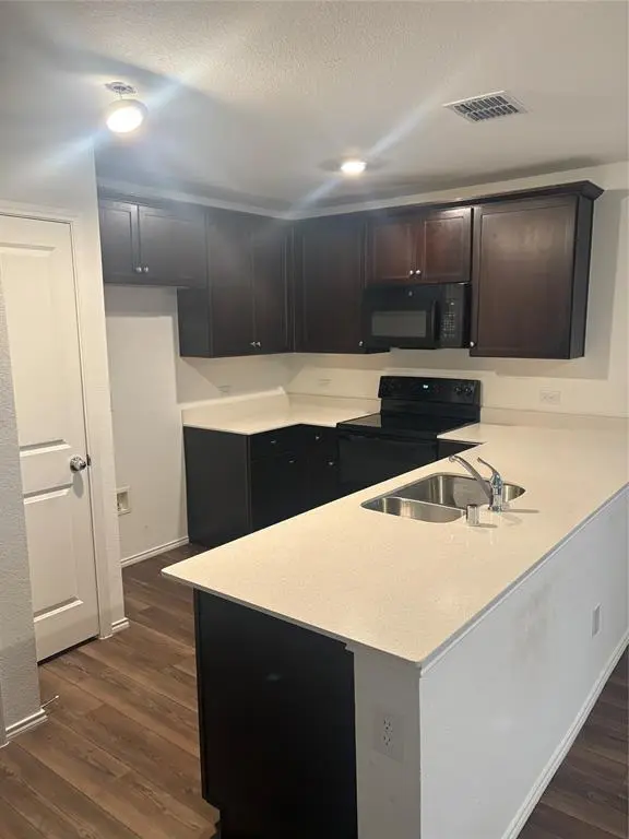 5417 Vinebrook Way, Princeton, TX 75407