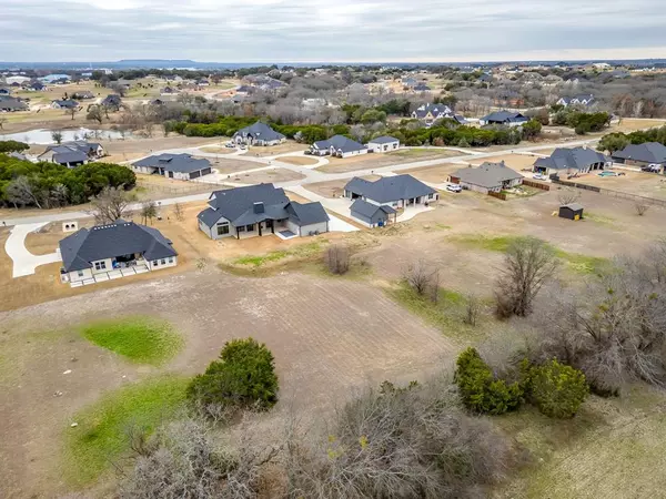 Granbury, TX 76049,456 Acorn Trail