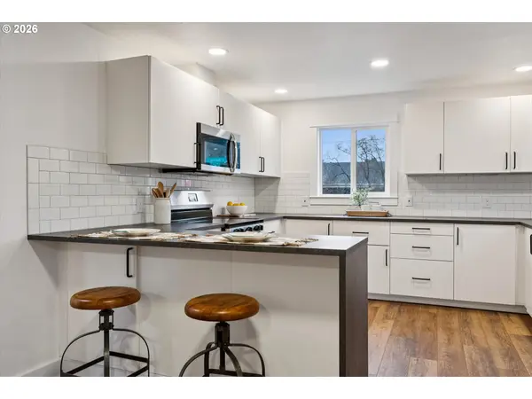 4563 NE 47th AVE #1, Portland, OR 97218