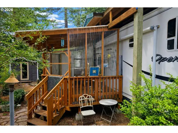 49 EASY ST, Florence, OR 97439