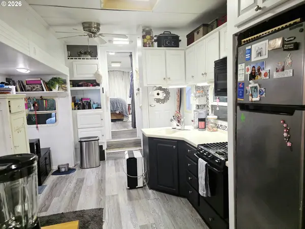 49 EASY ST, Florence, OR 97439