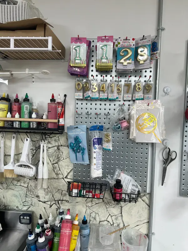 16 Wilstead DR, Newmarket, ON L3Y 4T9