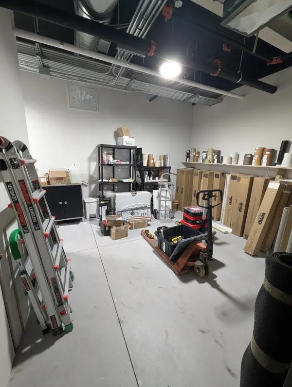 3475 Rebecca ST #102, Oakville, ON L6L 0H3