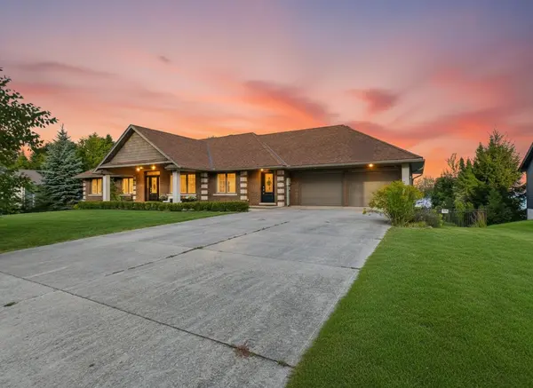 197 Balmy Beach RD, Georgian Bluffs, ON N4K 5N4