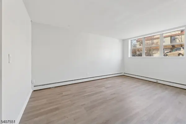 94 Park Ave #3, Nutley Twp., NJ 07110