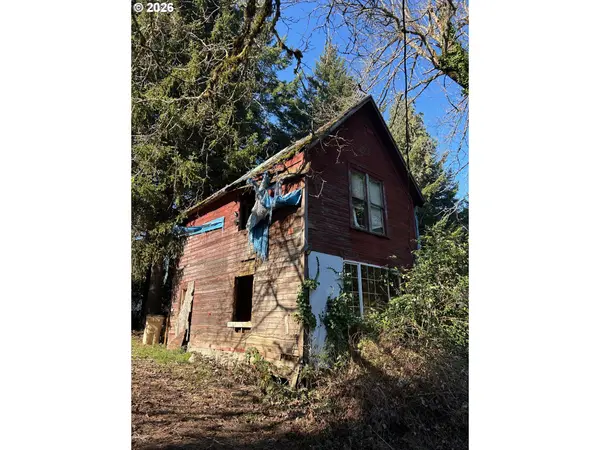 Falls City, OR 97344,995 PARRY RD