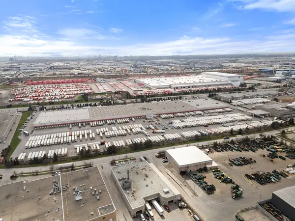 8495 Goreway DR, Brampton, ON L6T 5R8