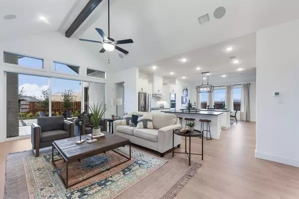 Waxahachie, TX 75165,625 Majestic Oak Lane