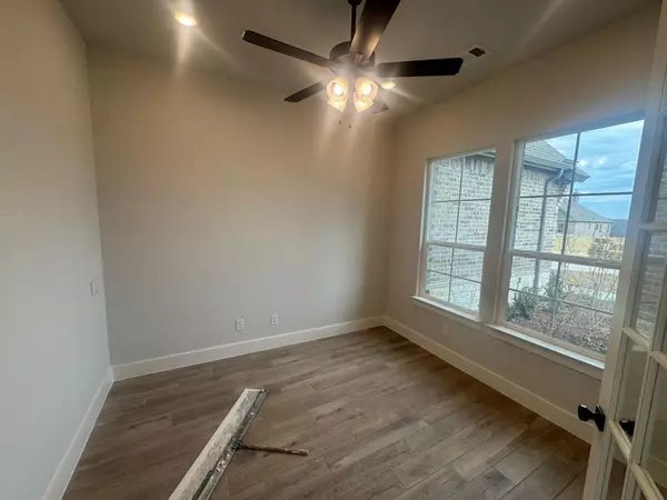 Van Alstyne, TX 75495,814 Valley Ridge Road