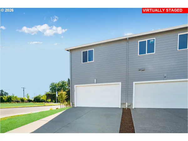 876 Sifuentez CT, Woodburn, OR 97071