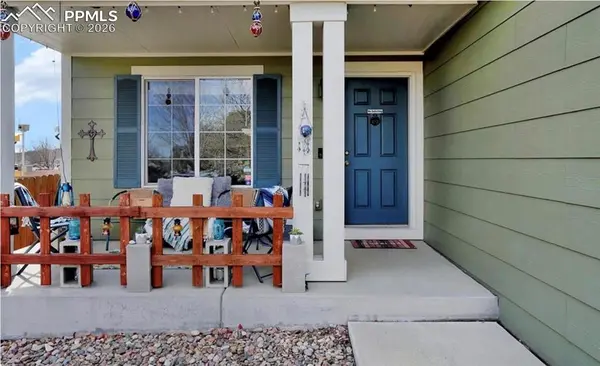 8182 Silver Glen DR, Fountain, CO 80817