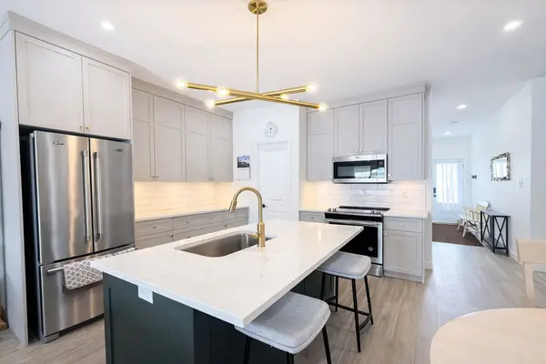 20 Silver Creek RD, Huron East, ON N0K 1W0